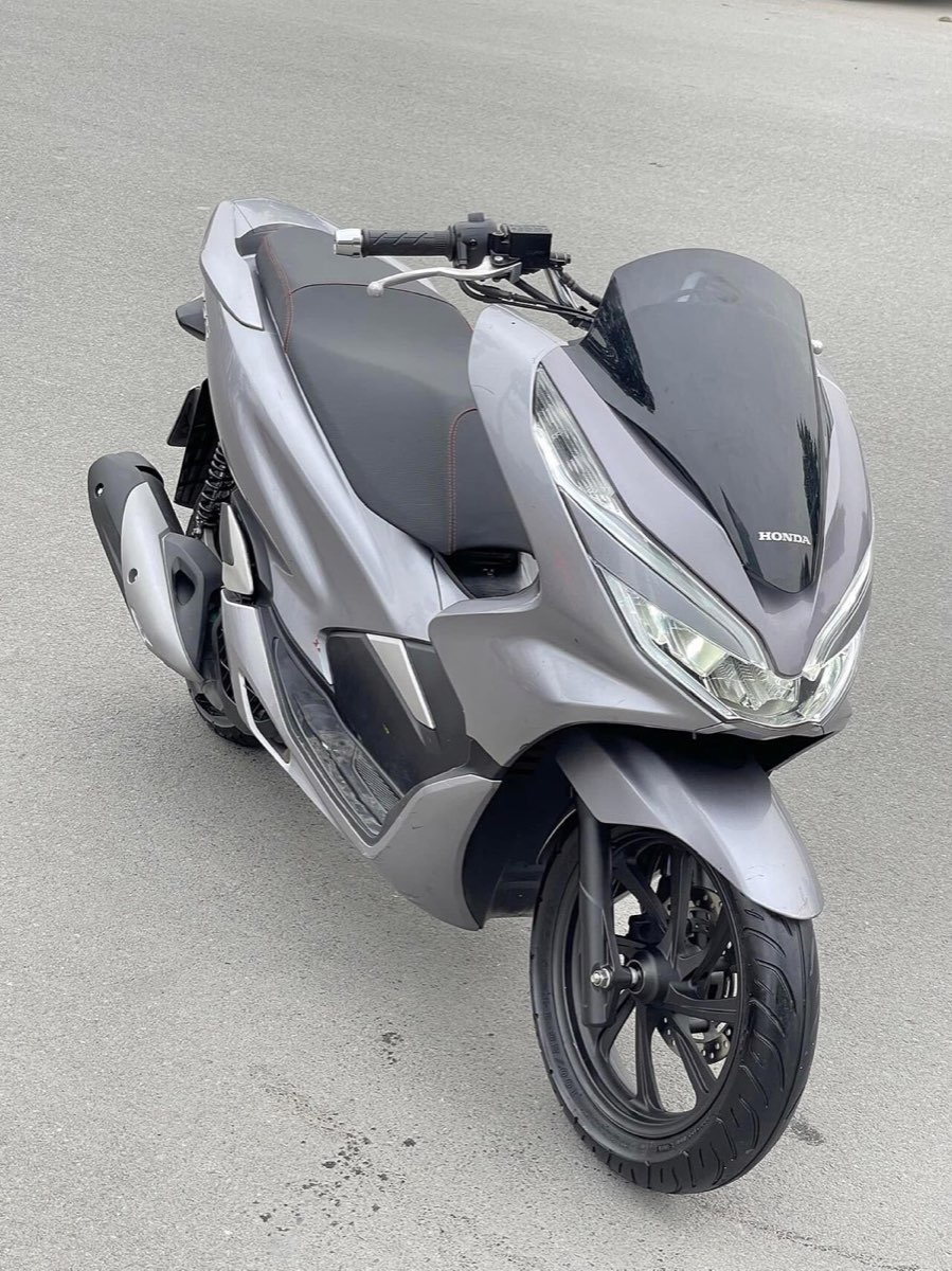 Honda PCX 125 — l'élégance grand confort