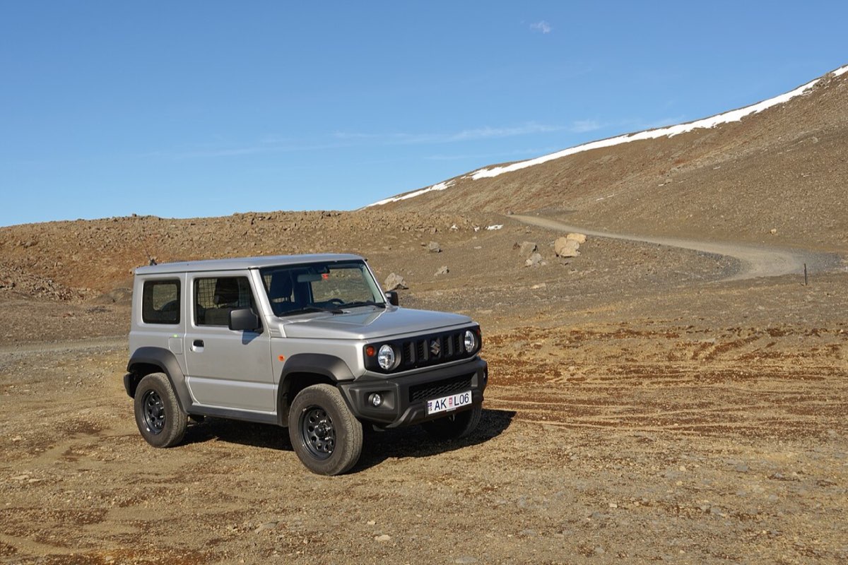 Jeep décapotable — liberté totale